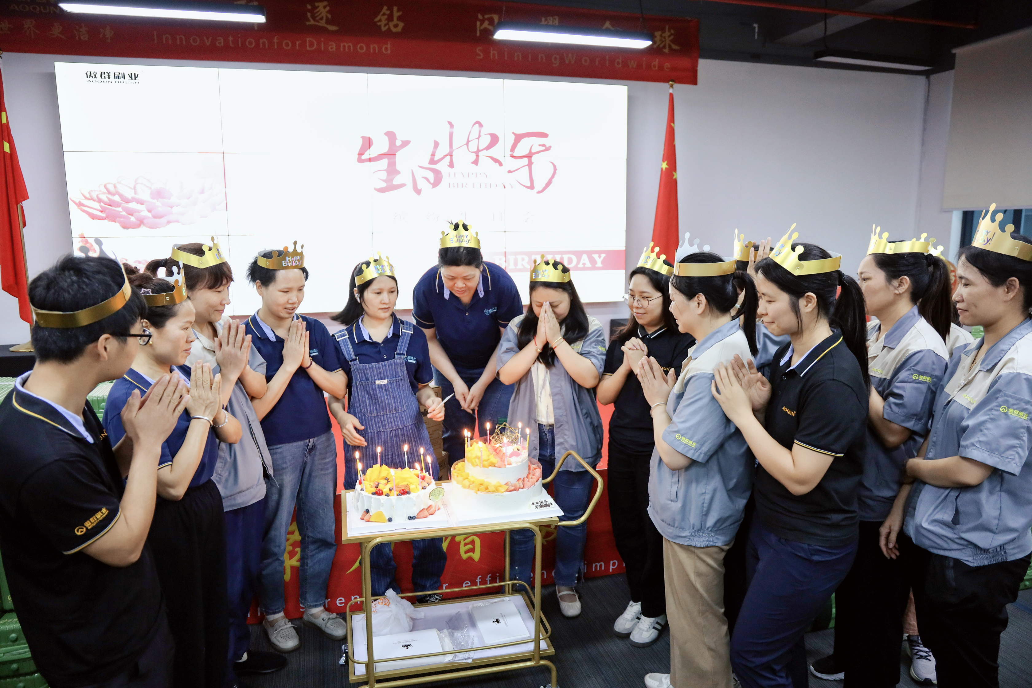 1748845960602302.jpg 1748845960602302.jpg